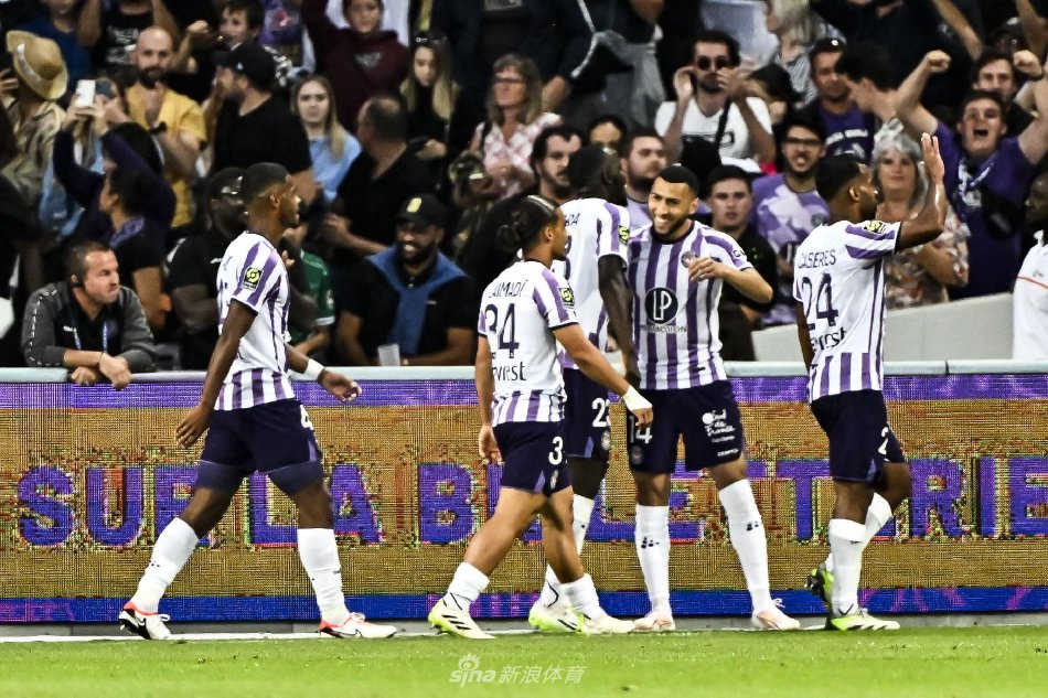 她在体育领 她在体育领